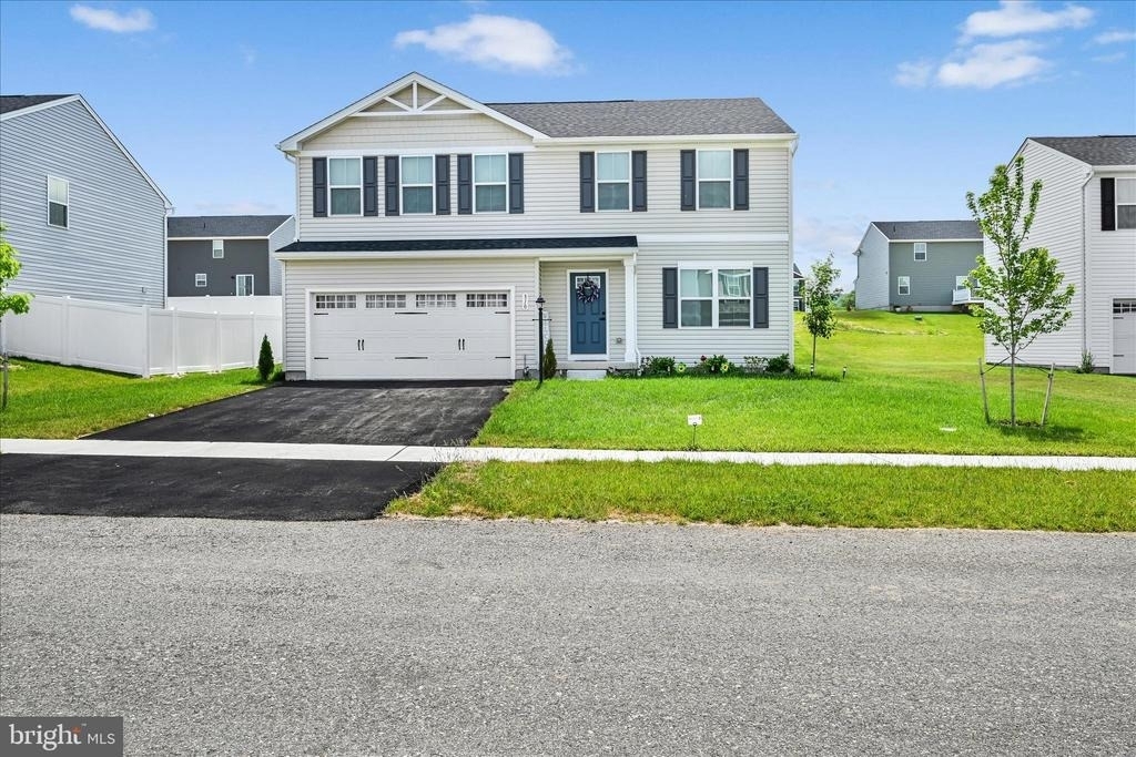 310 Creekside Drive - Photo 2