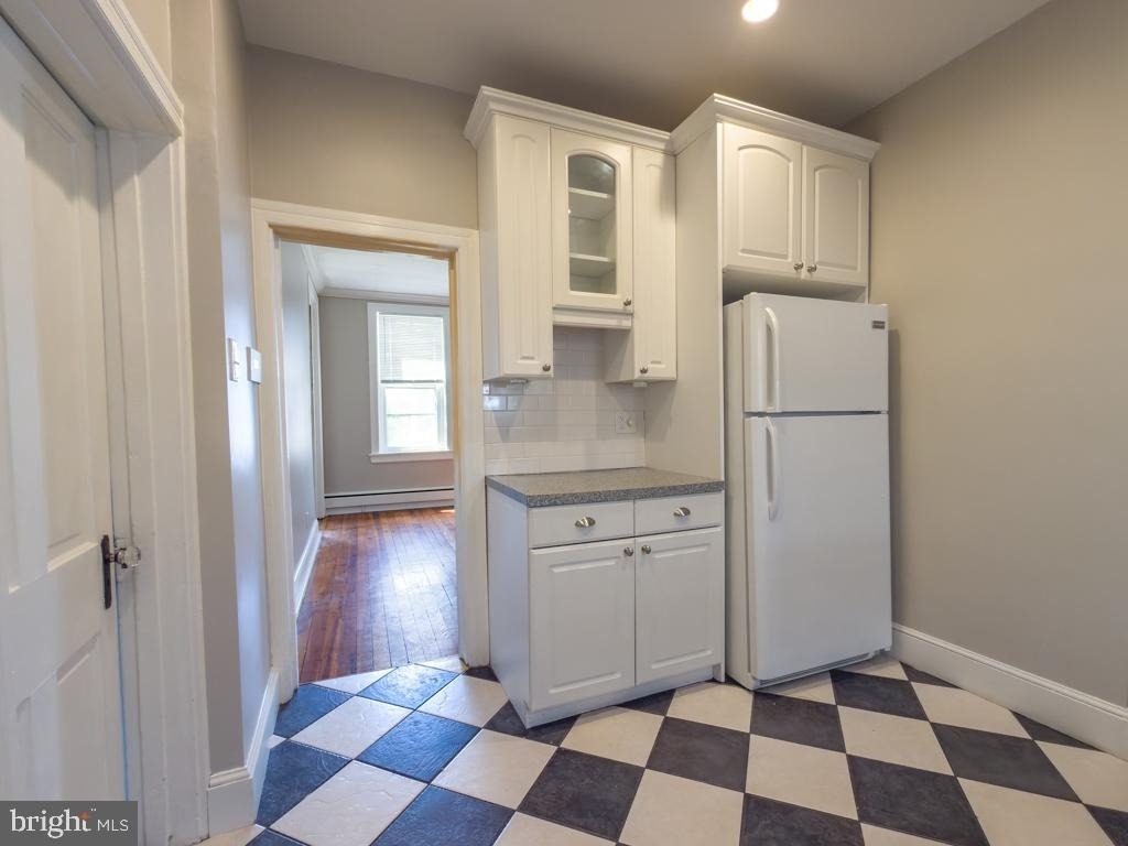 2838 Booser Avenue - Photo 3