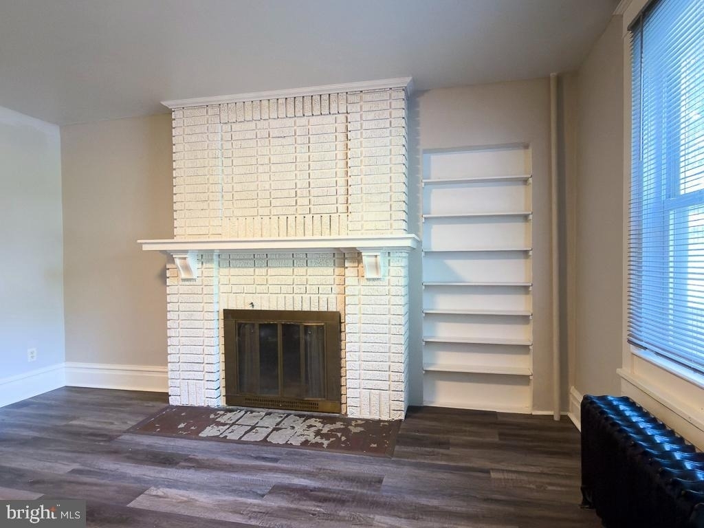 2108 Walnut Street - Photo 3