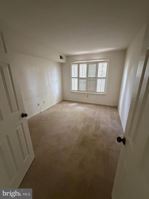 16024 Beacon Hill Drive - Photo 3