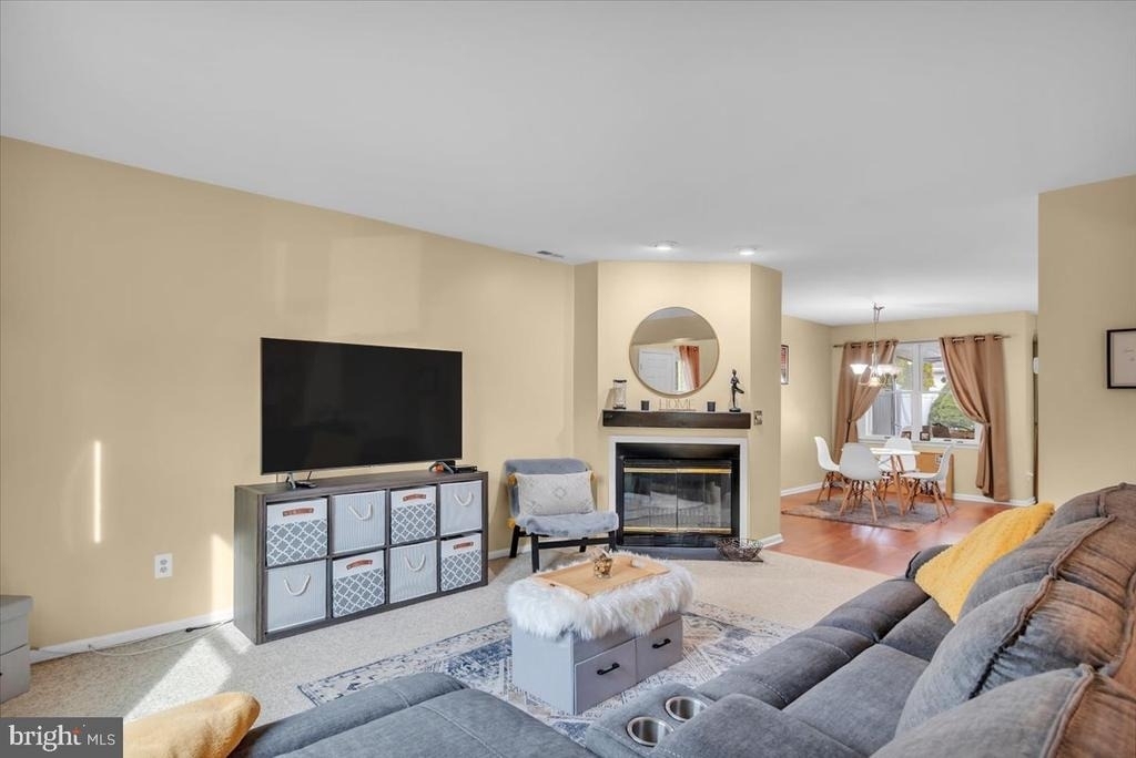 211 Harbourtown Boulevard - Photo 5