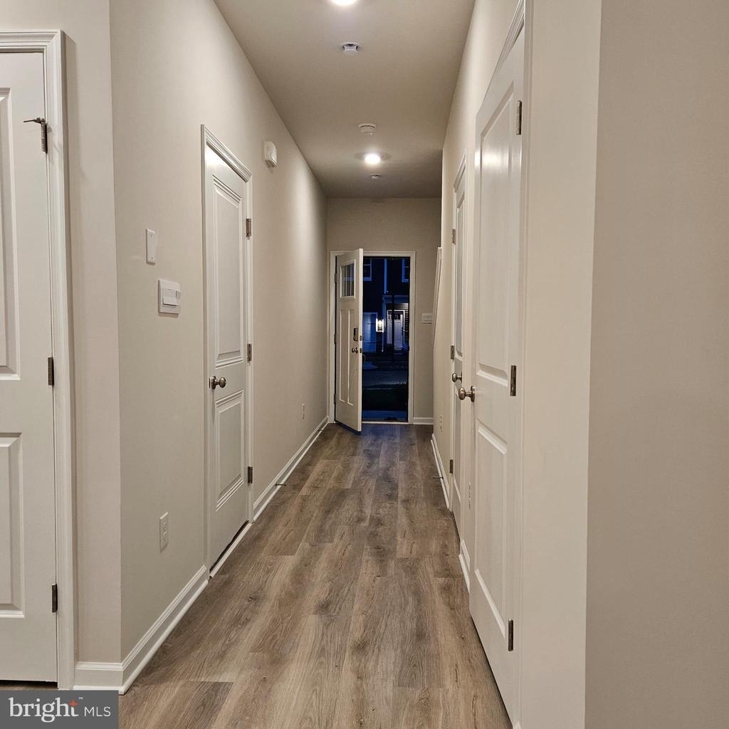 12 Eleanor Lane - Photo 1