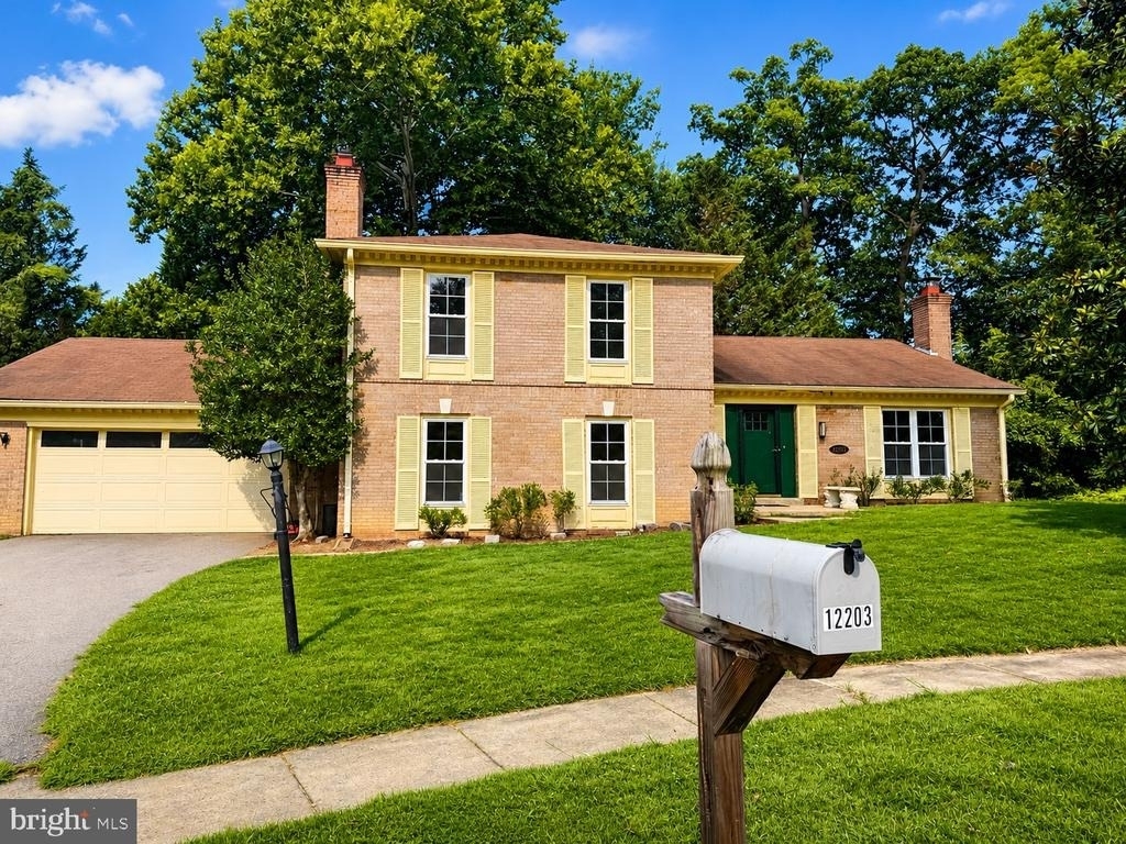 12203 Dillard Place - Photo 0