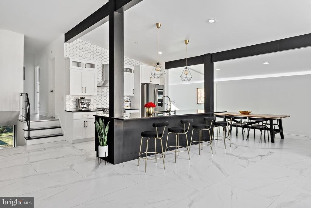 608 Winona Court - Photo 11