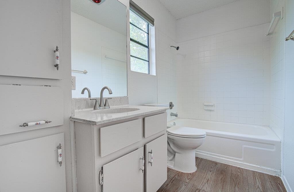 1909 Scofield Ln - Photo 13