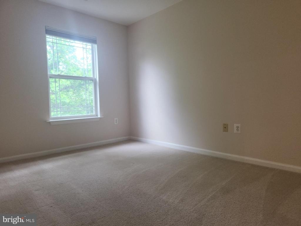 114 Emory Woods Court - Photo 17