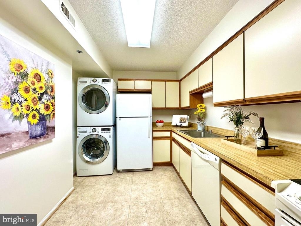 3310 N Leisure World Boulevard - Photo 16