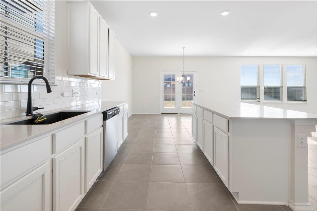 18501 Spotted Eagle Ln - Photo 4