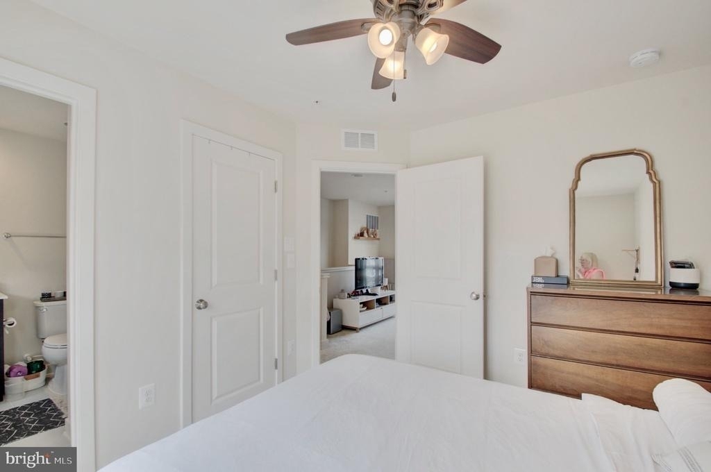 8078 Tribeca Street - Photo 27