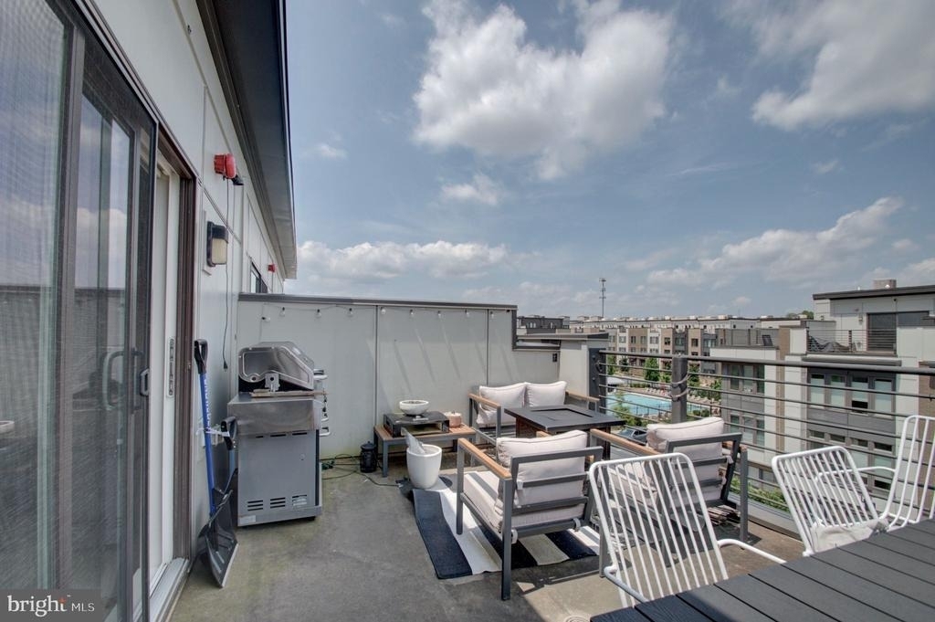 8078 Tribeca Street - Photo 31