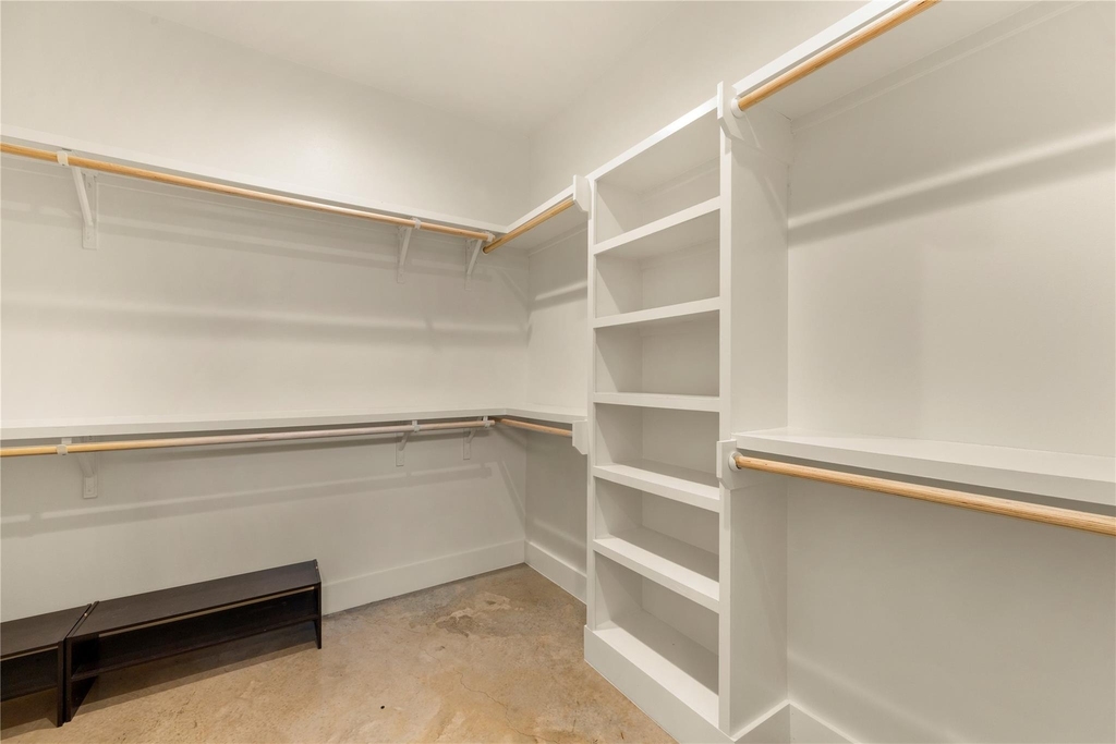1129 Henninger St - Photo 23