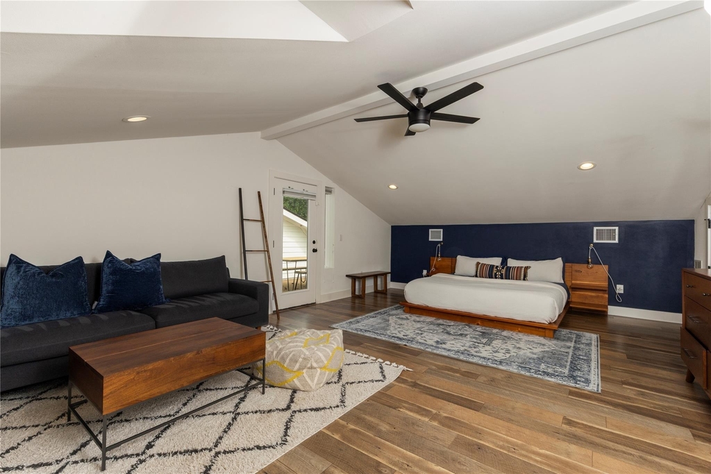 1129 Henninger St - Photo 19