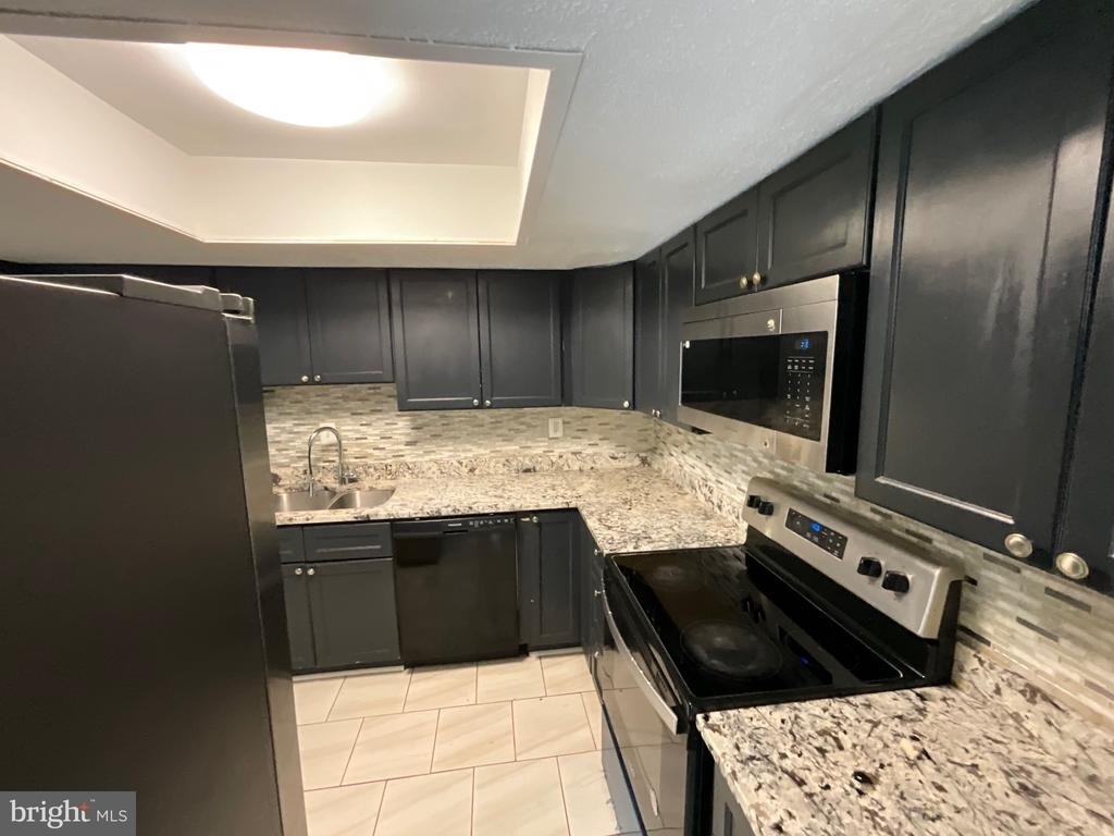 5526 Green Dory Lane - Photo 14