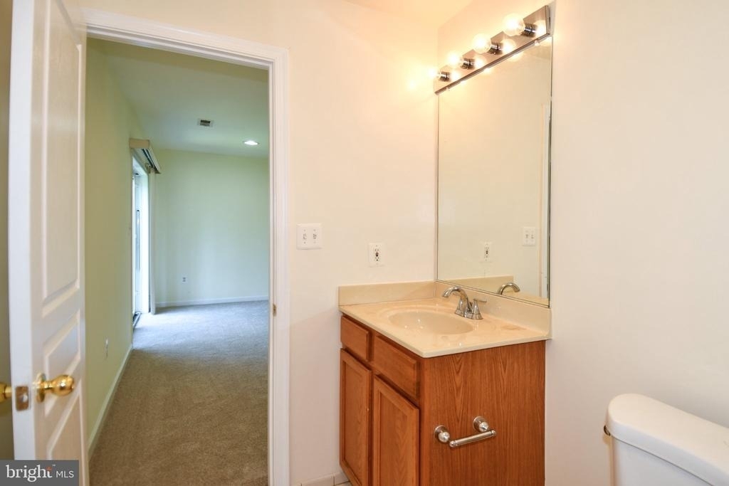 8772 Lincoln Street - Photo 42