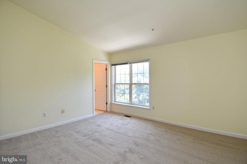 8772 Lincoln Street - Photo 35