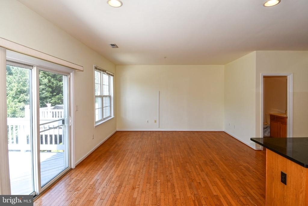 8772 Lincoln Street - Photo 20