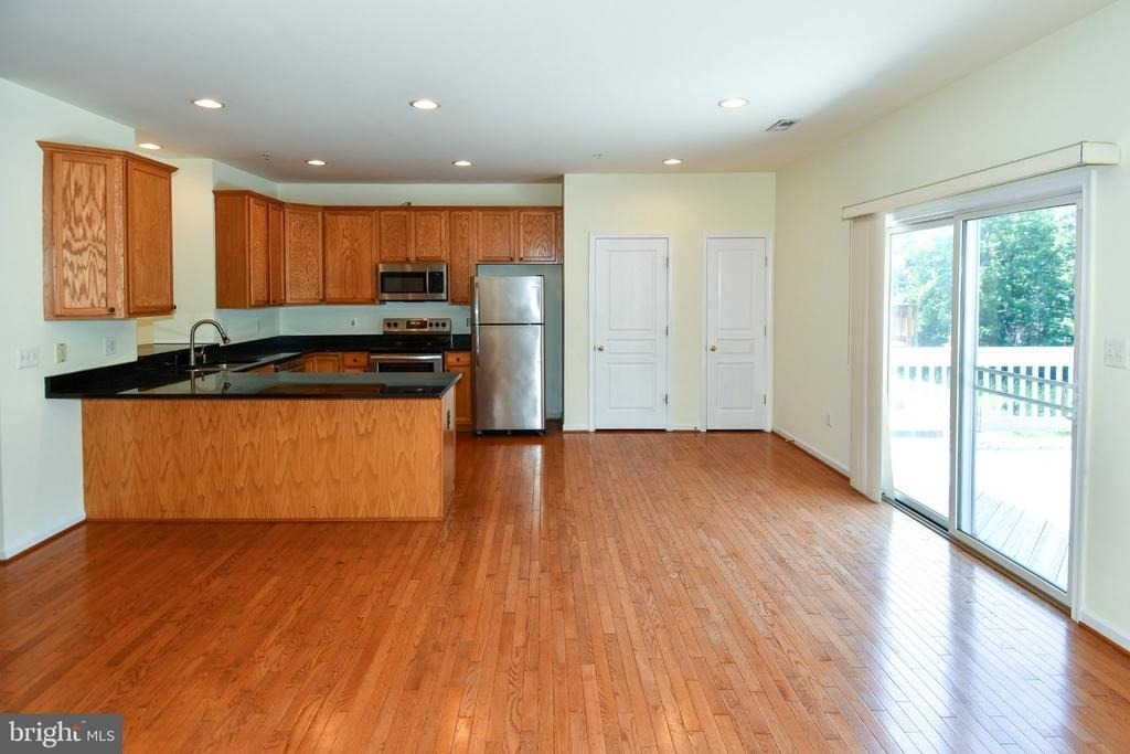 8772 Lincoln Street - Photo 17