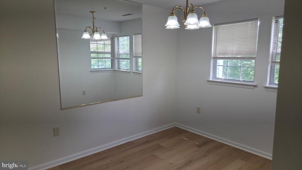 8387 Montgomery Run Road - Photo 6