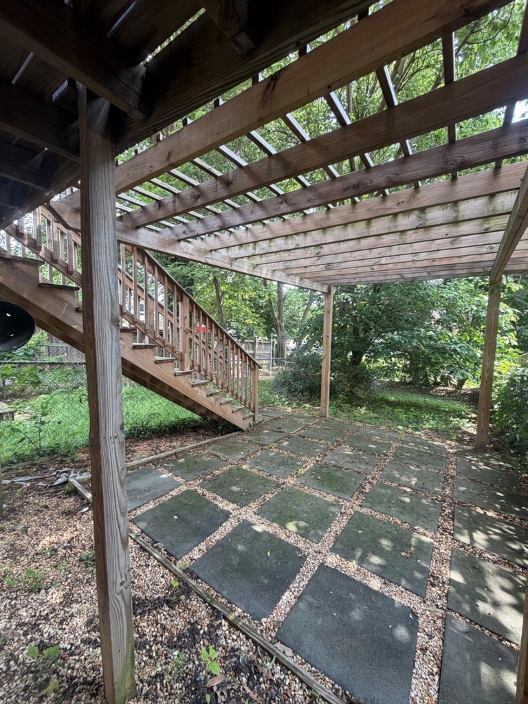 242 S Carroll Street - Photo 13