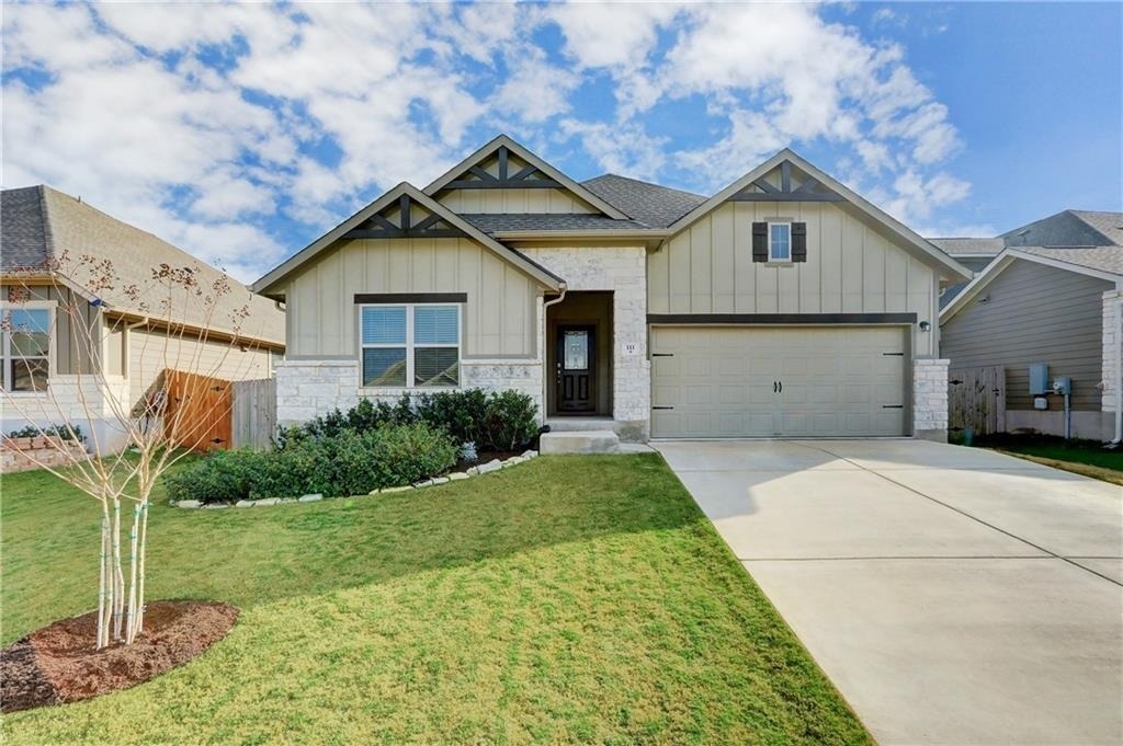 111 Finley St - Photo 0