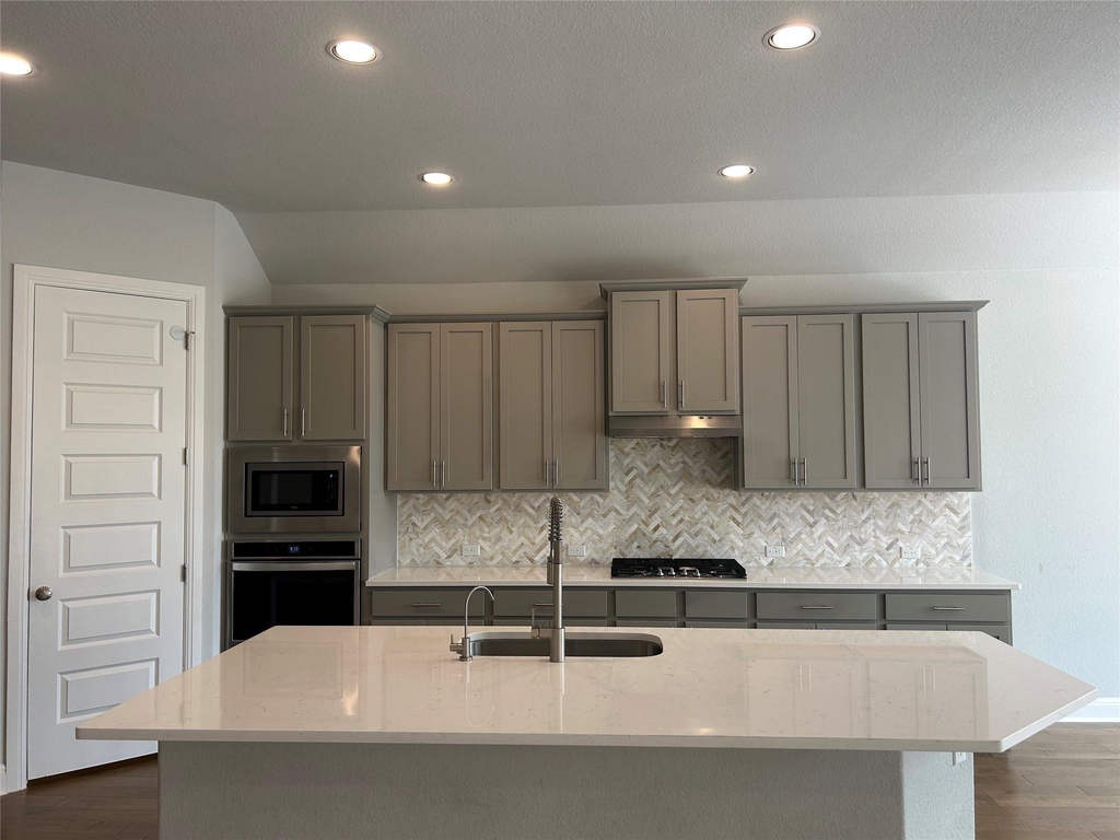 148 Kellogg Ln - Photo 3