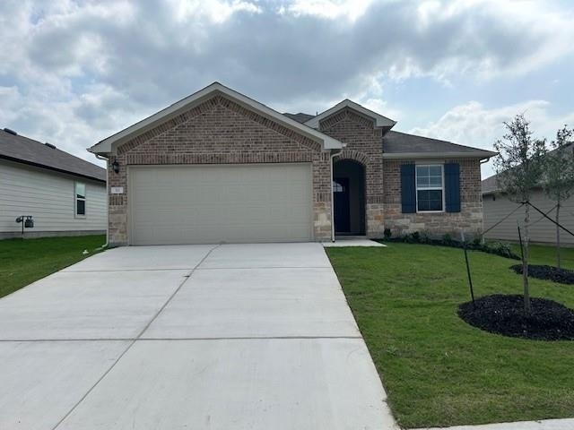 311 Darwin Pl - Photo 0