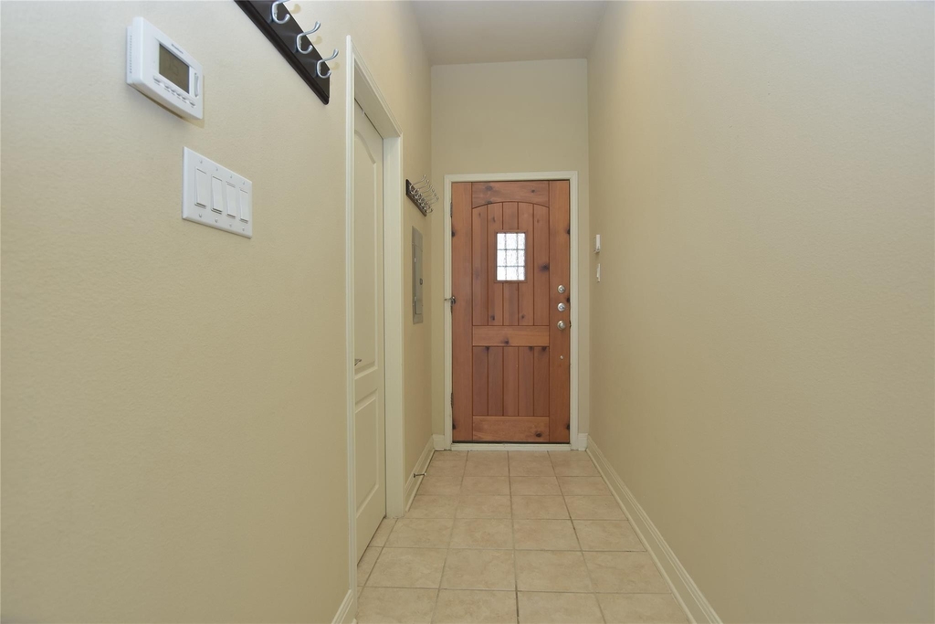 1908 Kahala Sunset Dr - Photo 6
