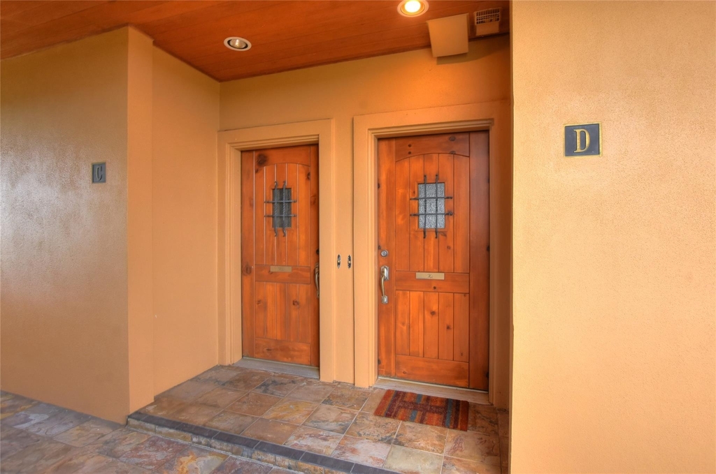 1908 Kahala Sunset Dr - Photo 4