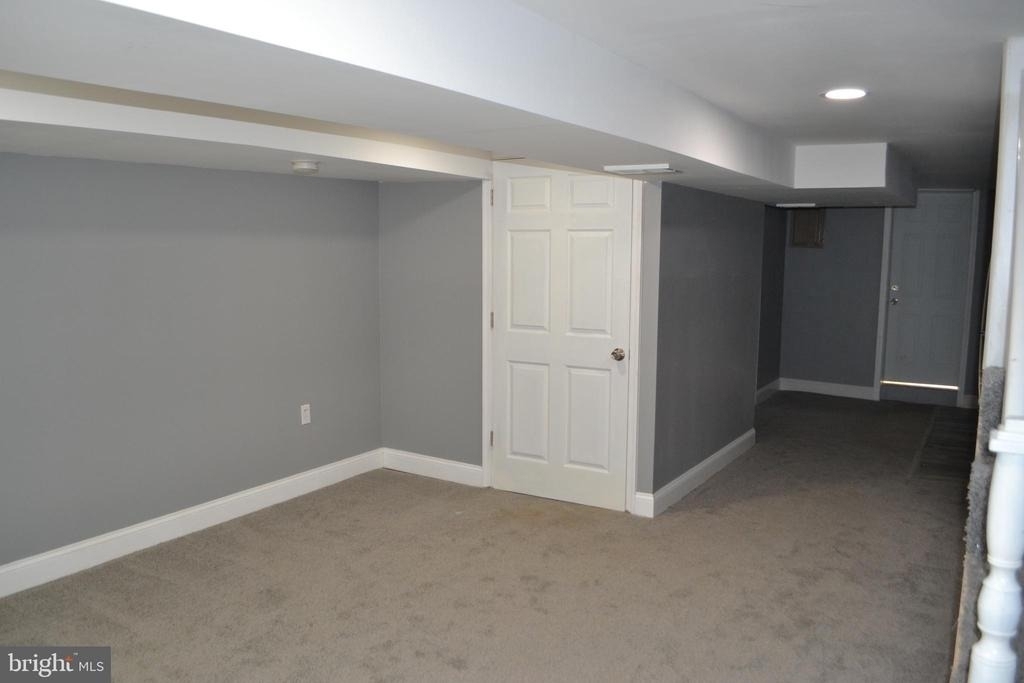 7448 Durwood - Photo 19