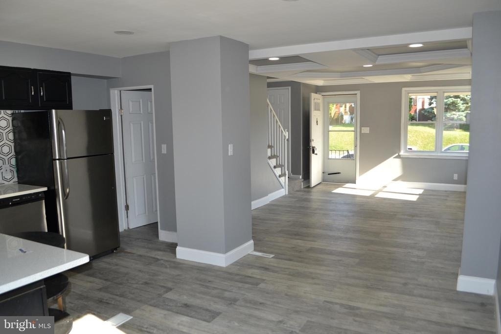 7448 Durwood - Photo 3