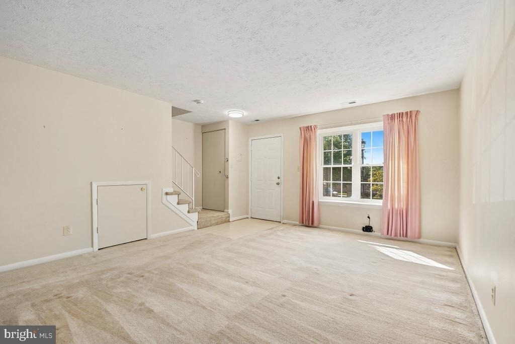 2 Chelmsford Court - Photo 5