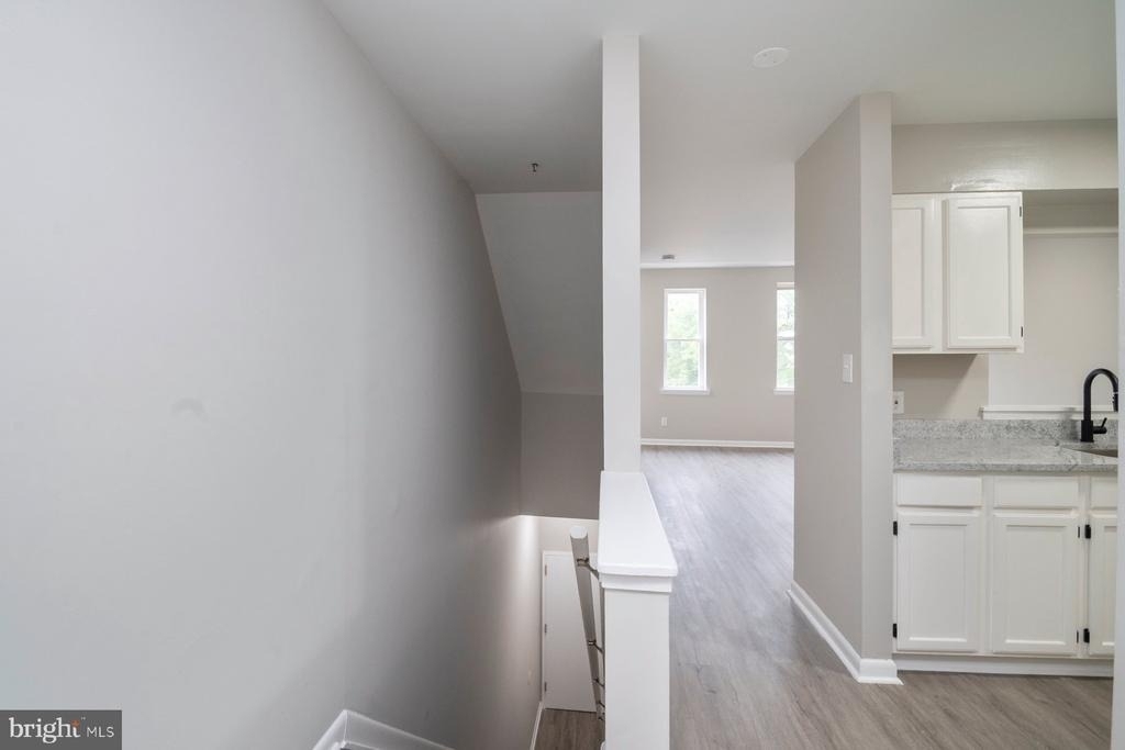 610 N Arlington Avenue - Photo 18