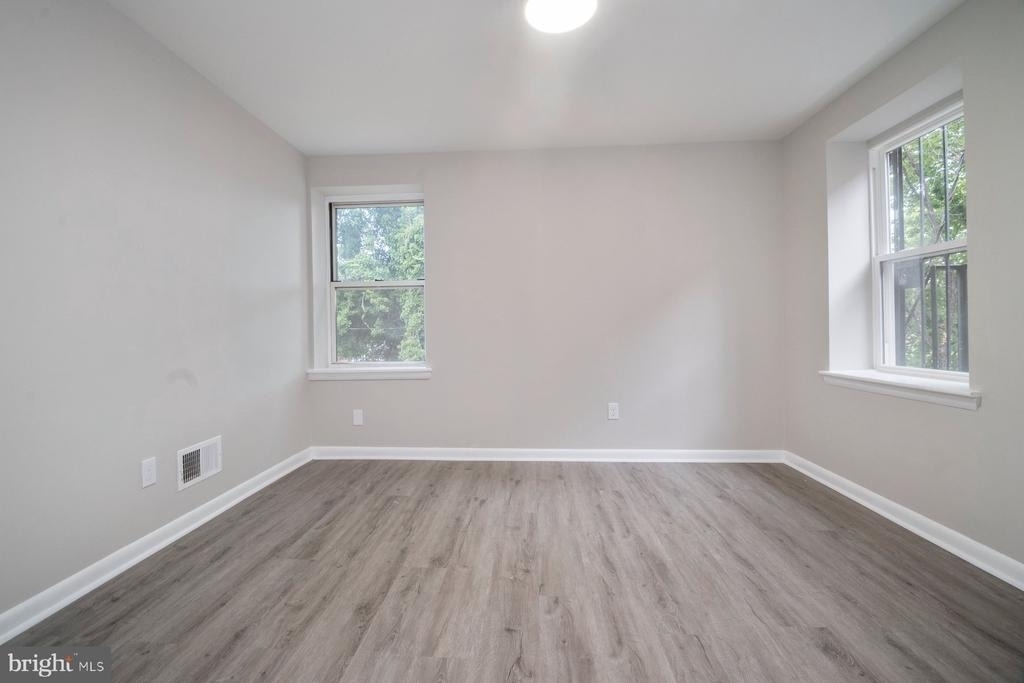 610 N Arlington Avenue - Photo 16