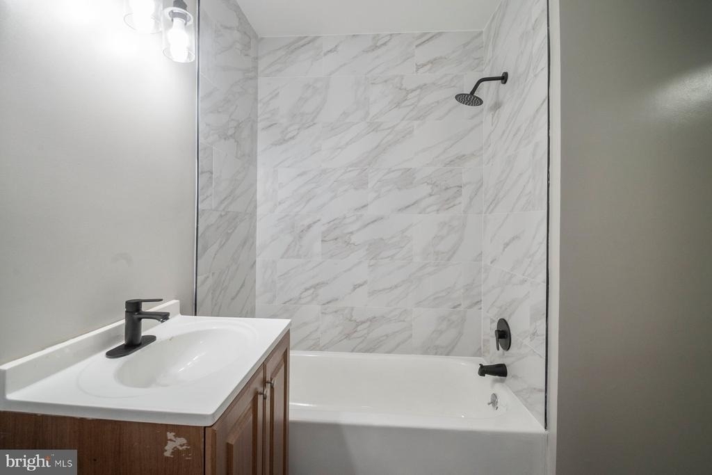610 N Arlington Avenue - Photo 29