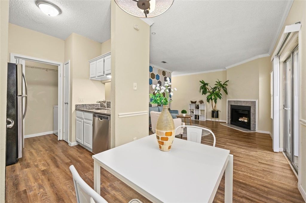 12166 Metric Blvd - Photo 0