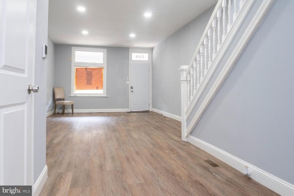 2728 Winchester Street - Photo 6