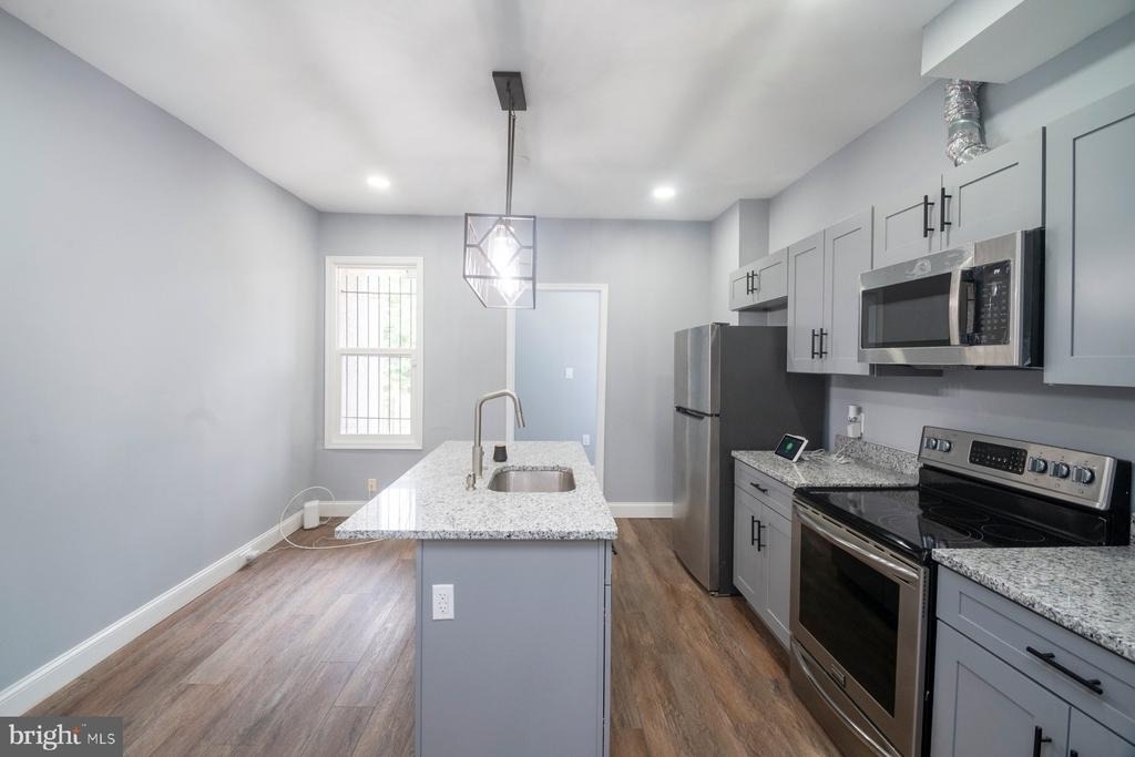 2728 Winchester Street - Photo 7