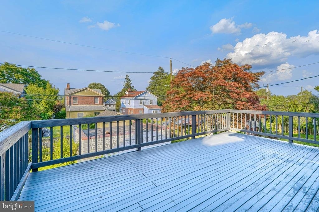 2210 Lake Avenue - Photo 26