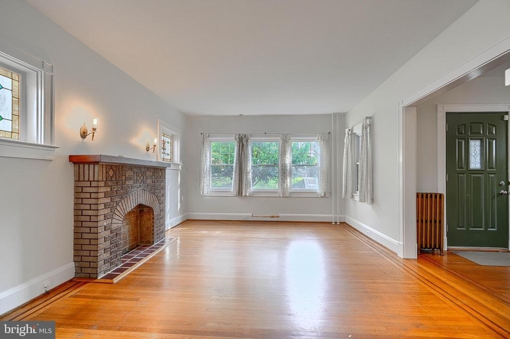 2210 Lake Avenue - Photo 4