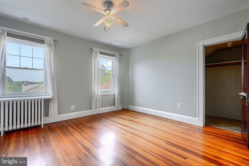 2210 Lake Avenue - Photo 13