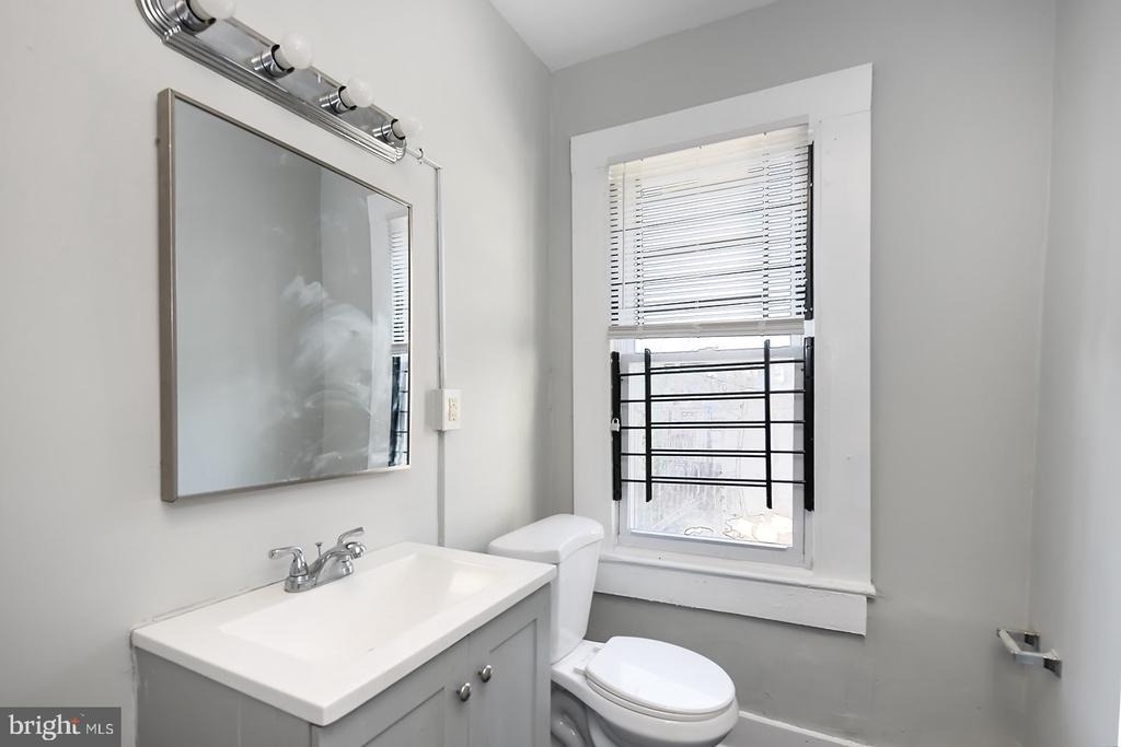 1037 Edmondson Avenue - Photo 10