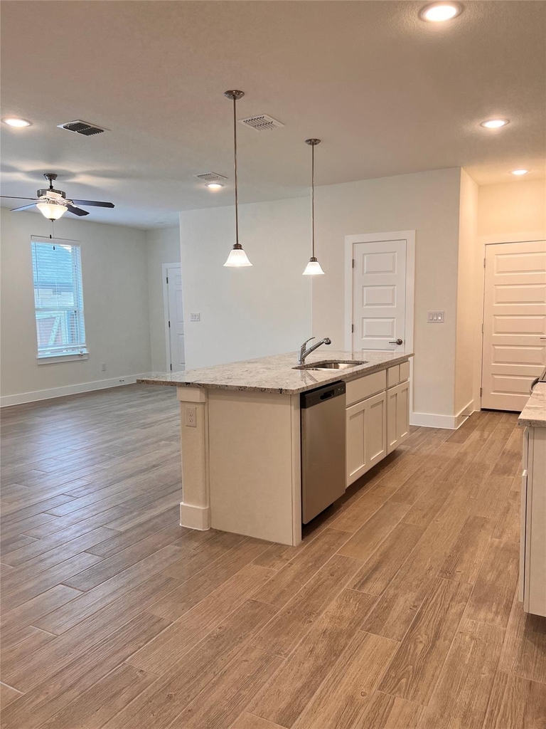 444 Parkline Dr - Photo 11