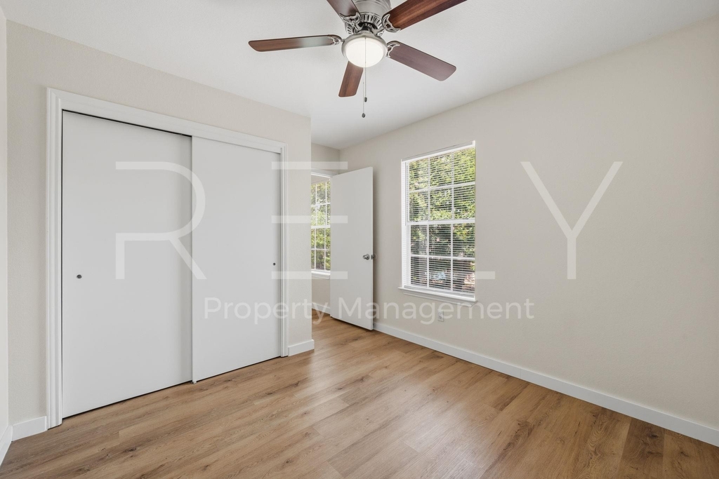 2908 Whisper Oaks Ln - Photo 19