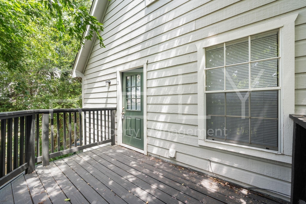 2908 Whisper Oaks Ln - Photo 2