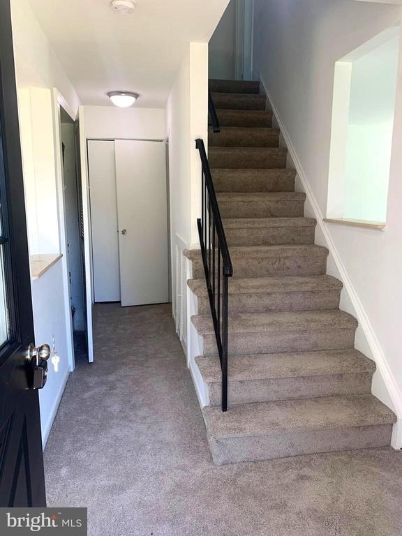 6401 Jefferson Place - Photo 5