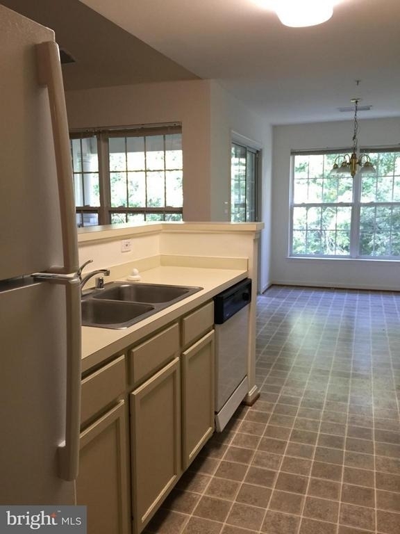 2026 Gov Thomas Bladen Way - Photo 9