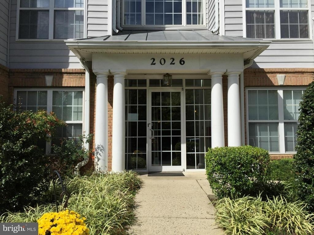 2026 Gov Thomas Bladen Way - Photo 1