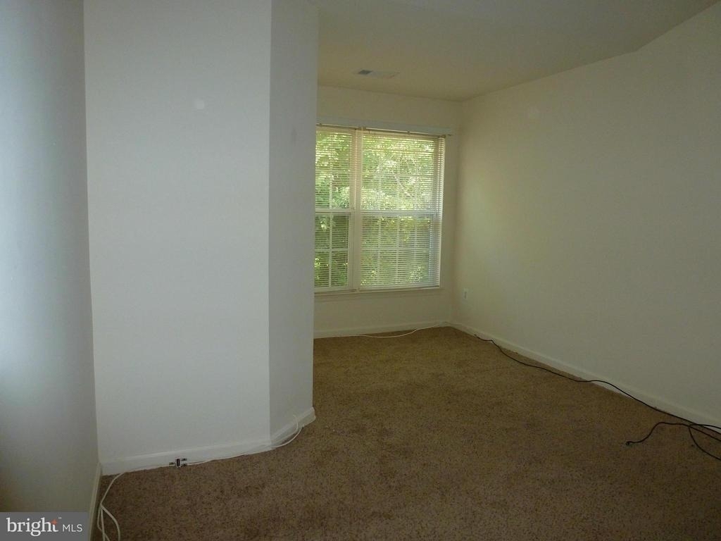 2026 Gov Thomas Bladen Way - Photo 14