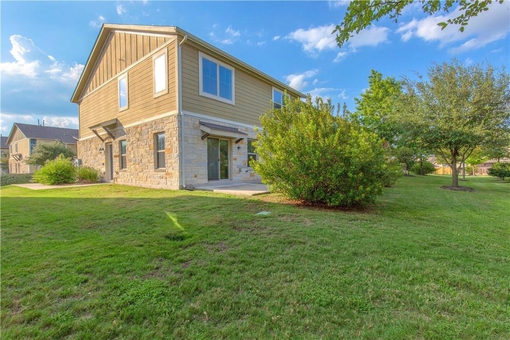 1620 Bryant Dr - Photo 20