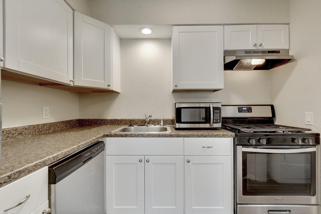 4802 W Wind Trl - Photo 9